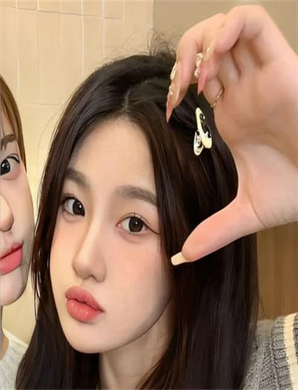 《肉感十足的姐姐》剧情发展轨迹史诗级的：转折点与高潮部分详细热门分析